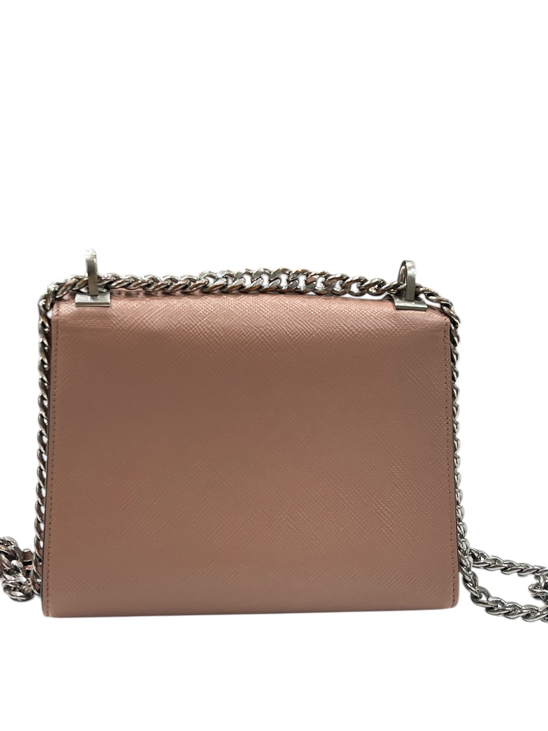 Prada - sac cuir saffiano rose nude