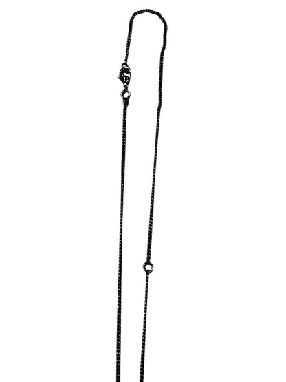 Chanel - collier chaîne métal argenté camélia et cc strass