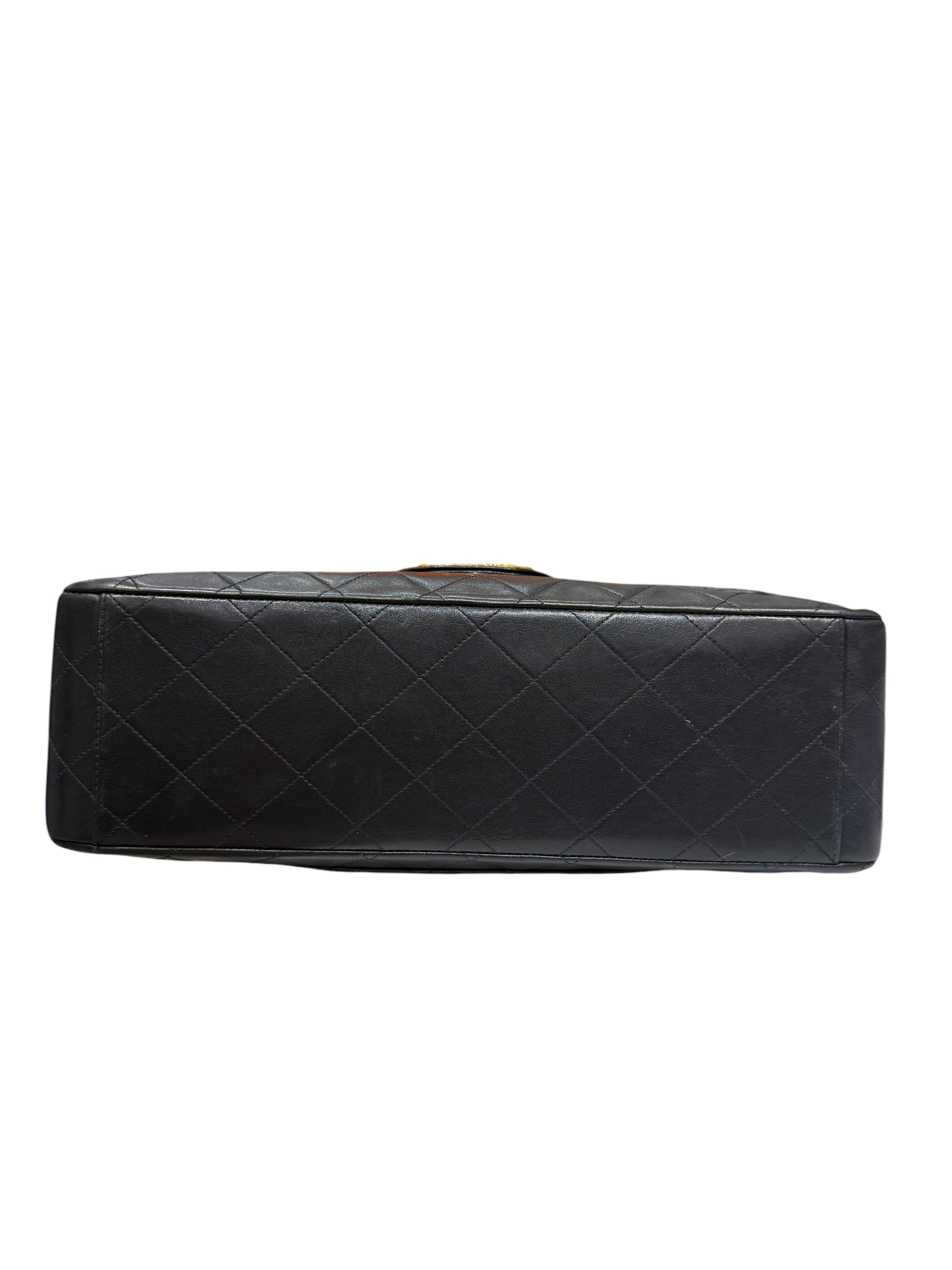Chanel – Sac Classique Jumbo Single Flap Vintage