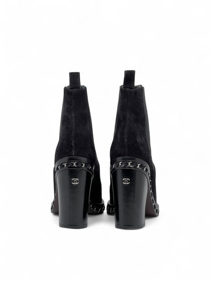 Chanel - Suede Ankle Boots T35