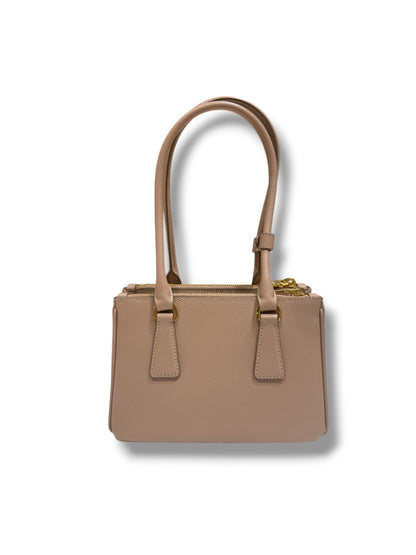 Prada - Sac Galleria Top Handle PM Beige