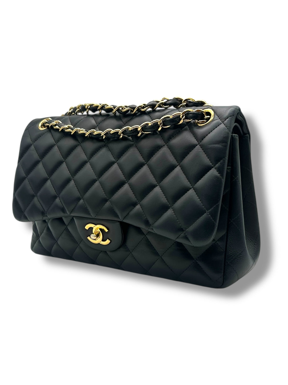 Chanel - Black jumbo bag