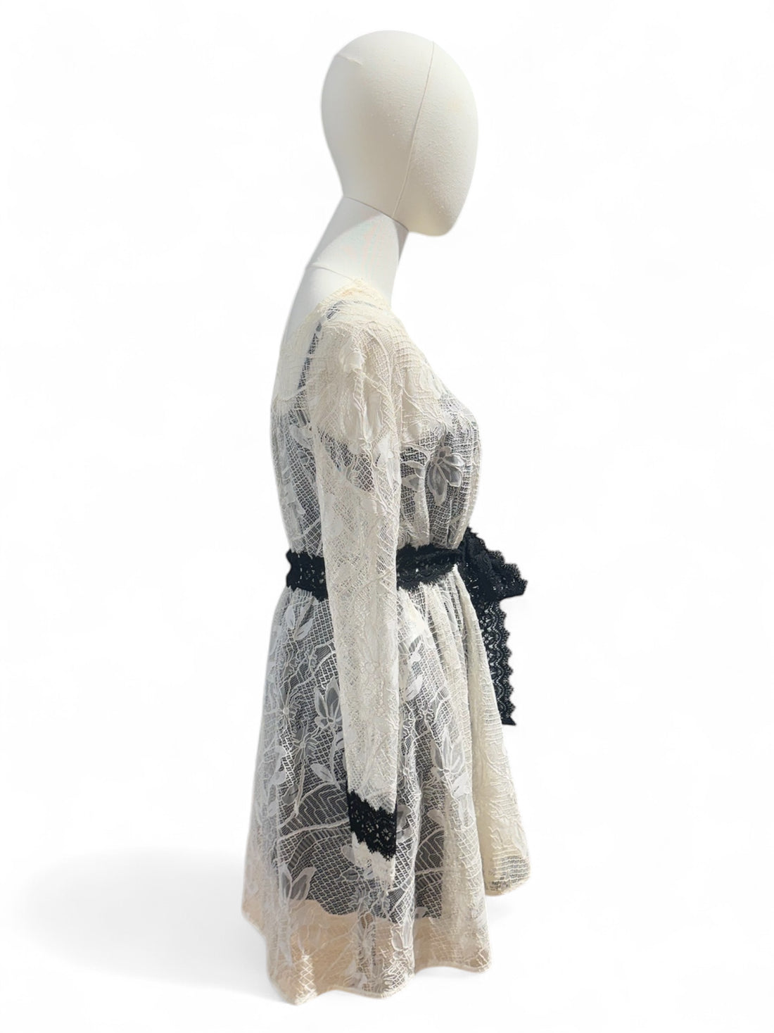 Maje - Robe dentelle noir et blanc T1
