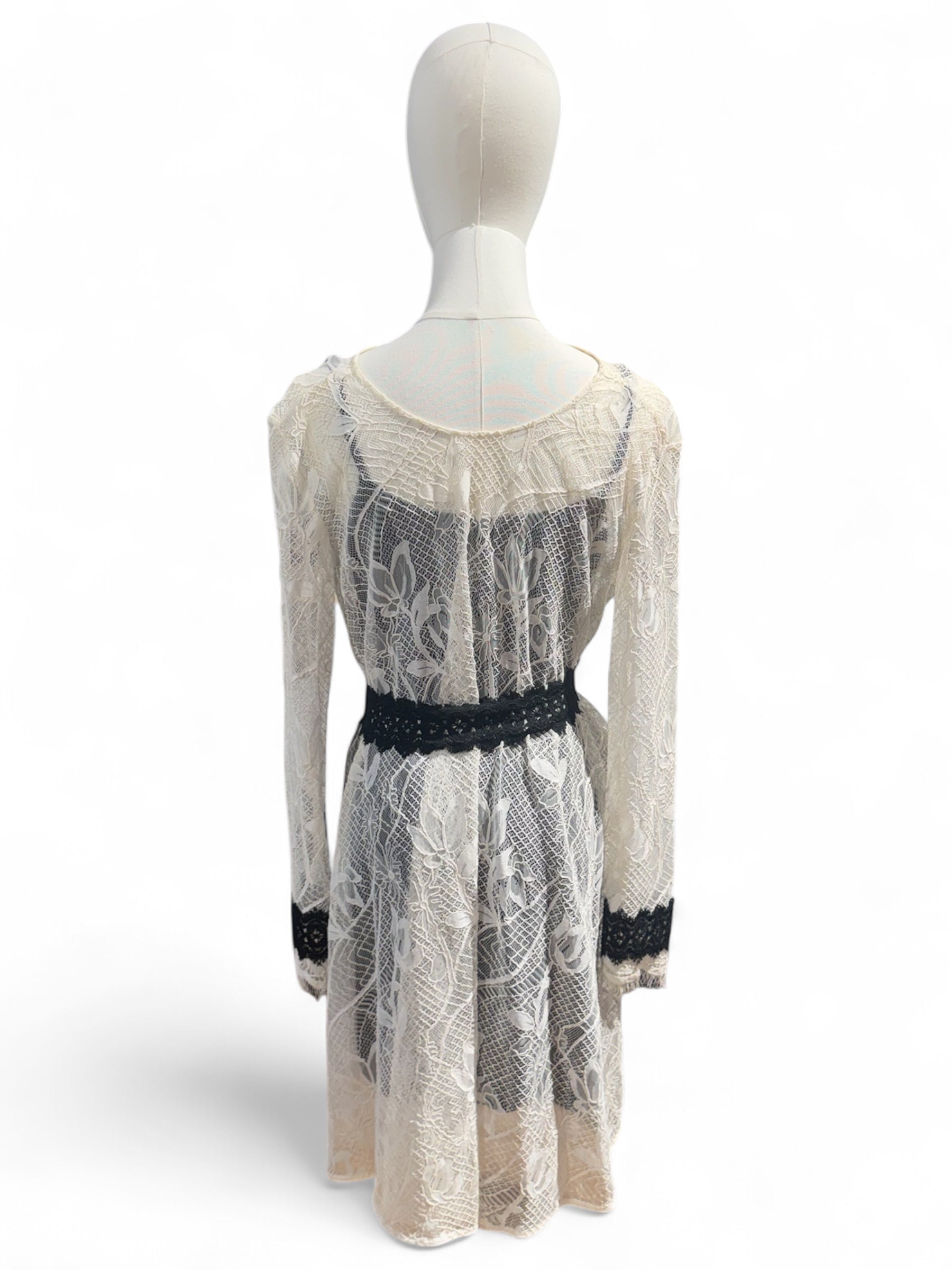 Maje - Robe dentelle noir et blanc T1
