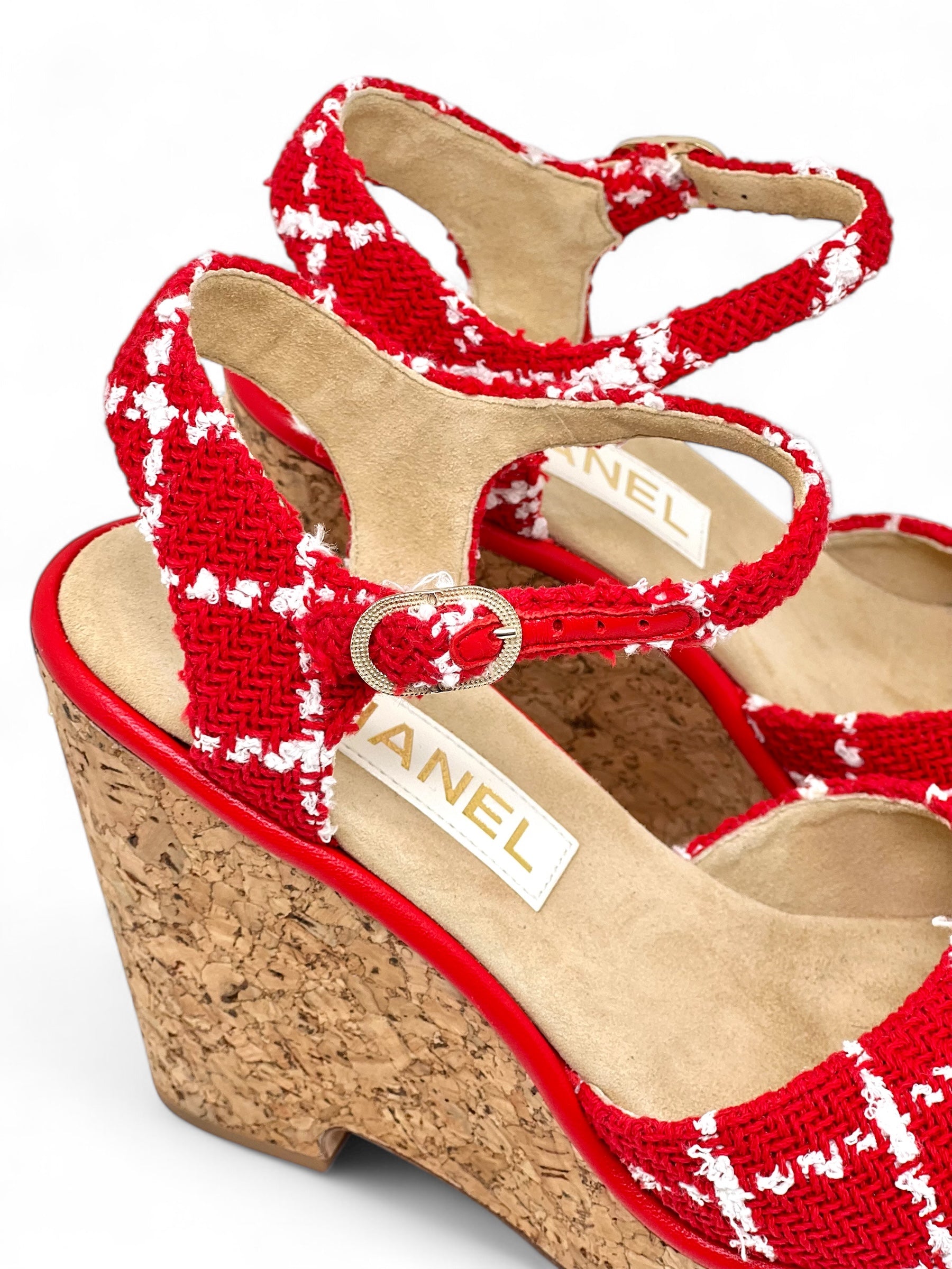 Chanel - Sandaletten mit Absatz aus Tweed T38C