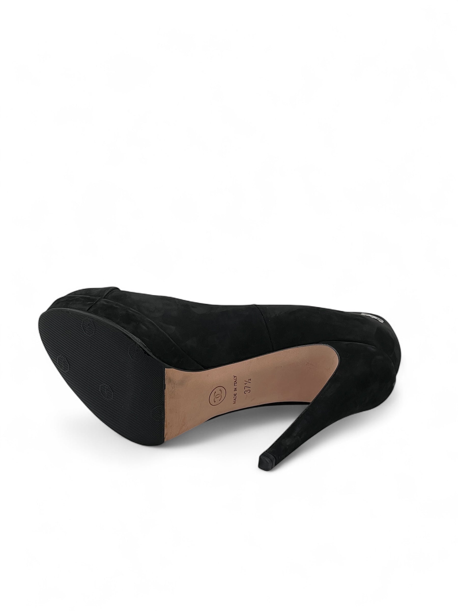 Chanel - Escarpins en daim noir T37,5