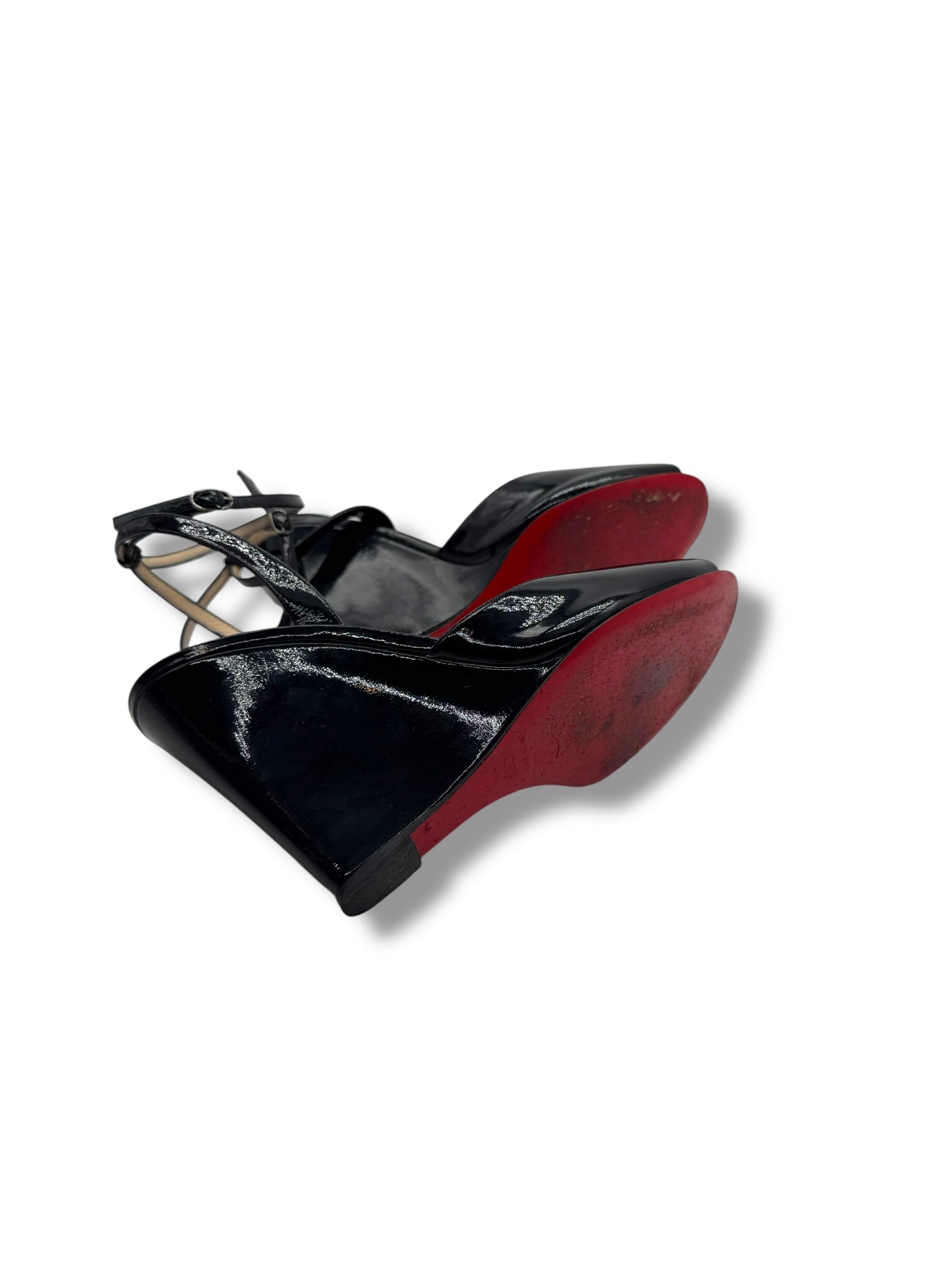 Louboutin - Schwarzer Lack Keilabsatz Gr. 39,5