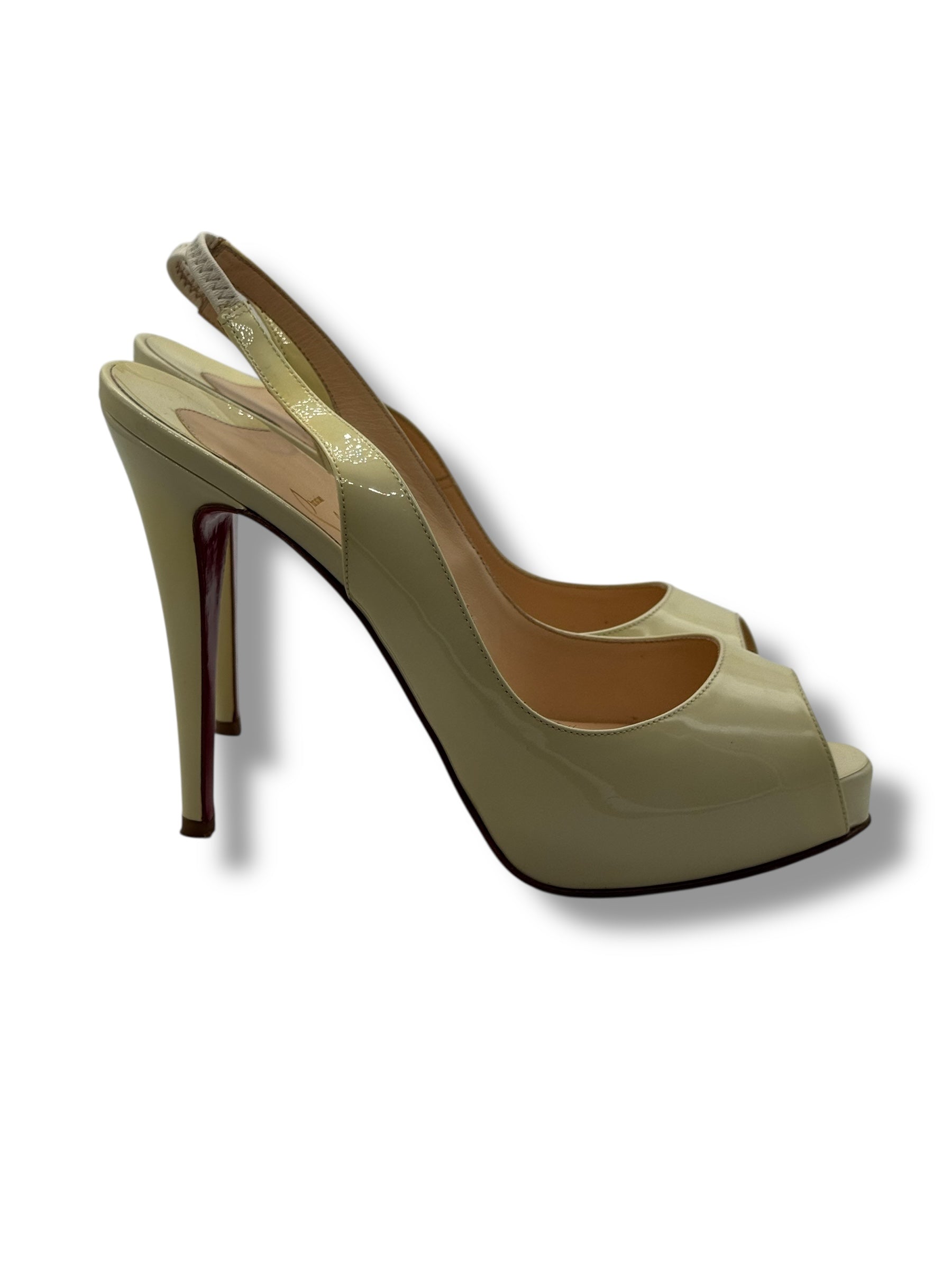 Christian Louboutin - Gelber Pumps Kückenfarbe Gr. 39