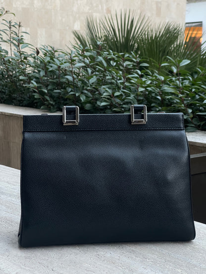 Gucci - MM black leather Zumi bag
