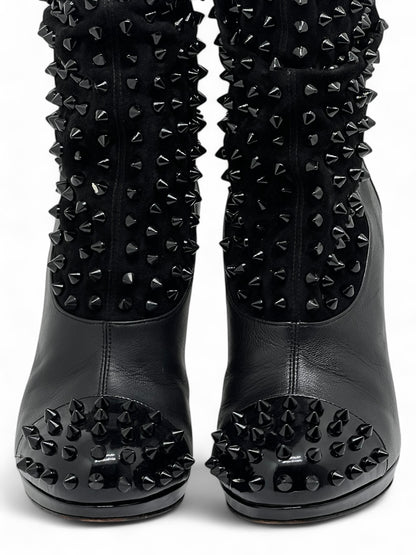 Christian Louboutin - Bottines à clous T37