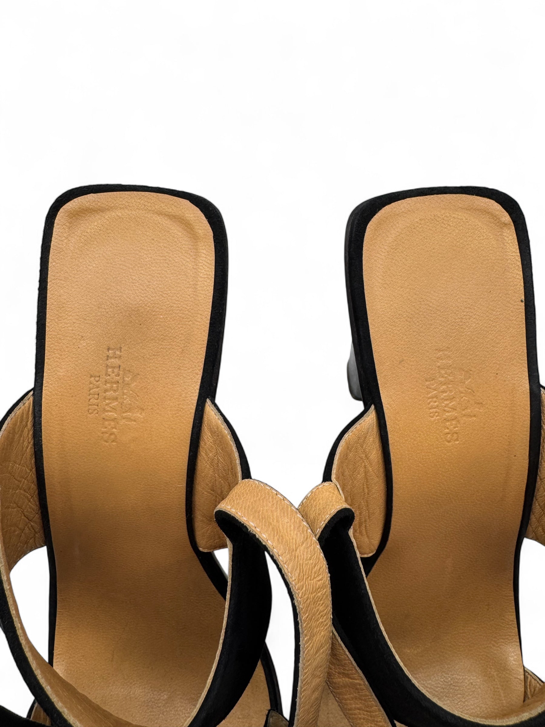 Hermès - Escarpin à talon noir et bois T39