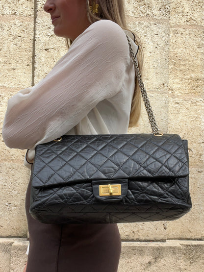 Chanel - Maxi-Tasche 2.55 Schwarz
