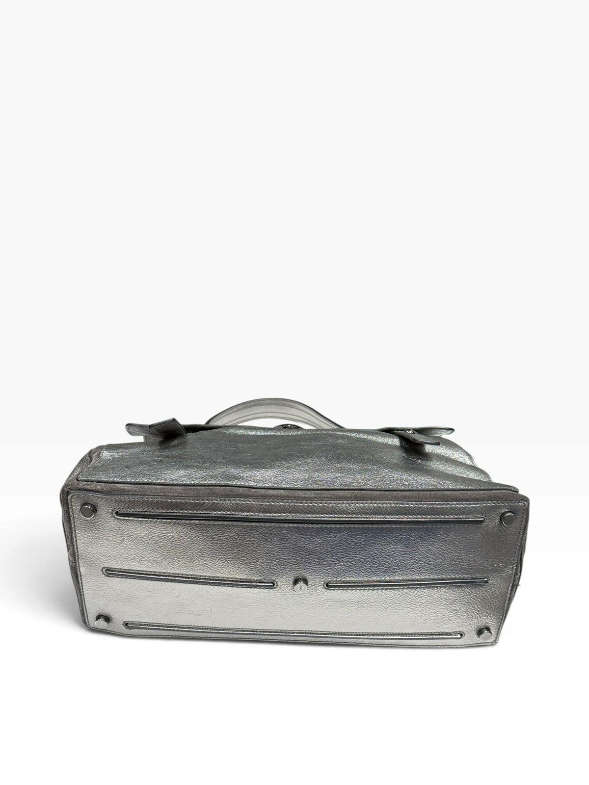 Saint Laurent - Sac Muse Two en cuir métallisé argenté