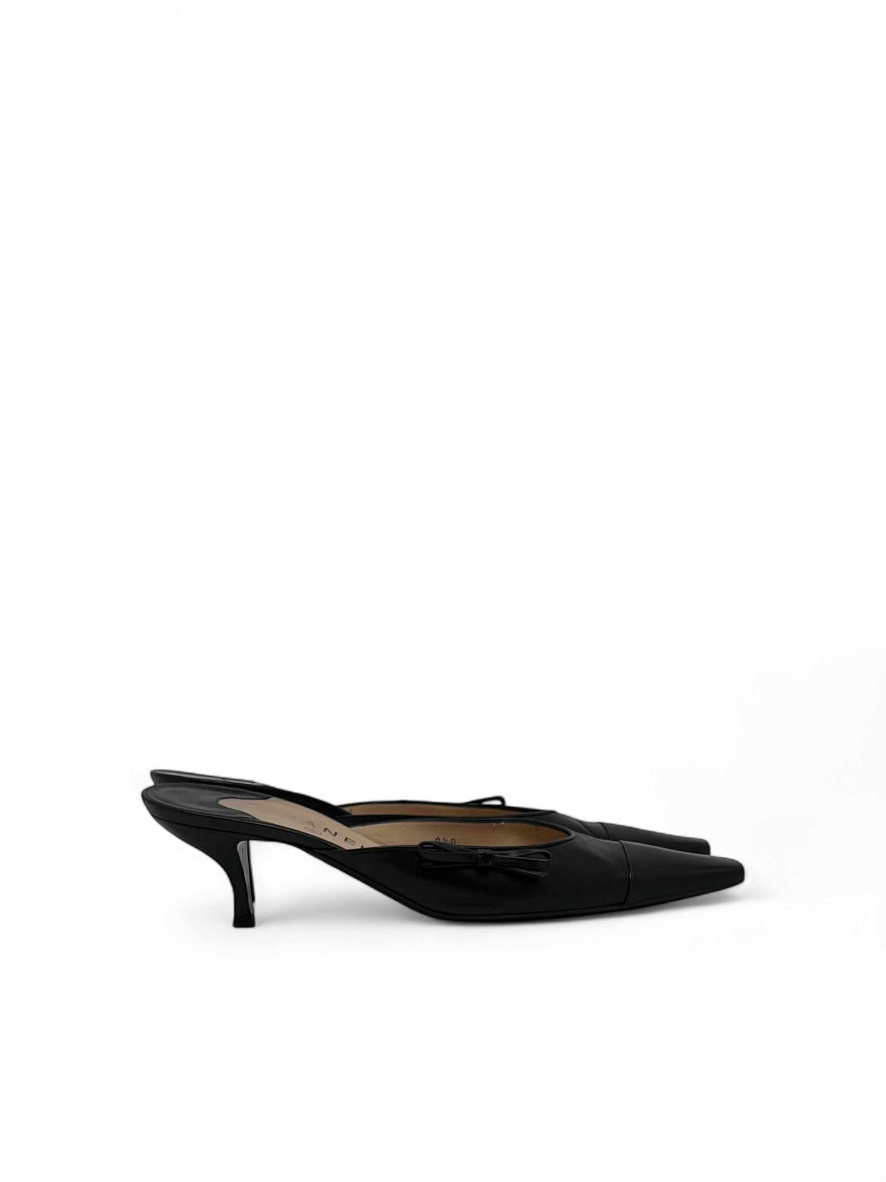 Chanel - Décolleté, Mules con tacco e fiocco T39,5