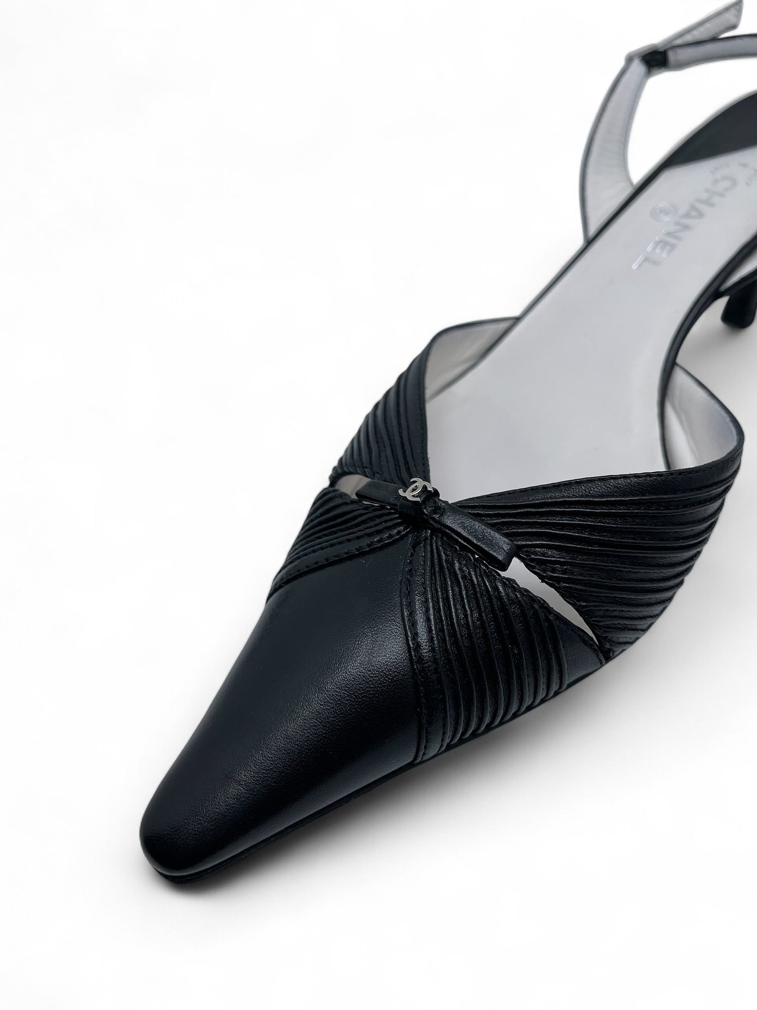 Chanel - Mules avec bride T39,5