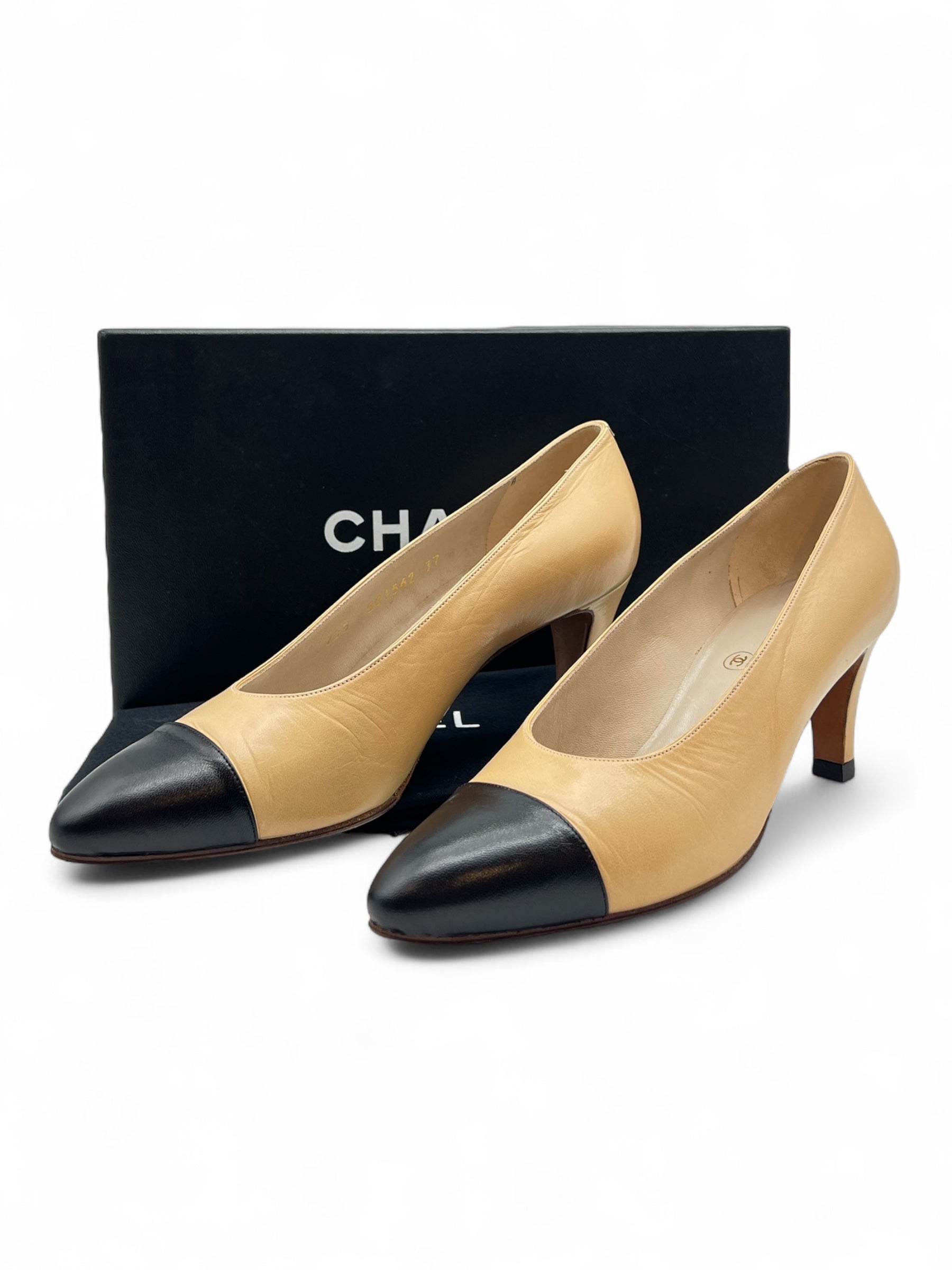 Chanel - Escarpins bicolores T37