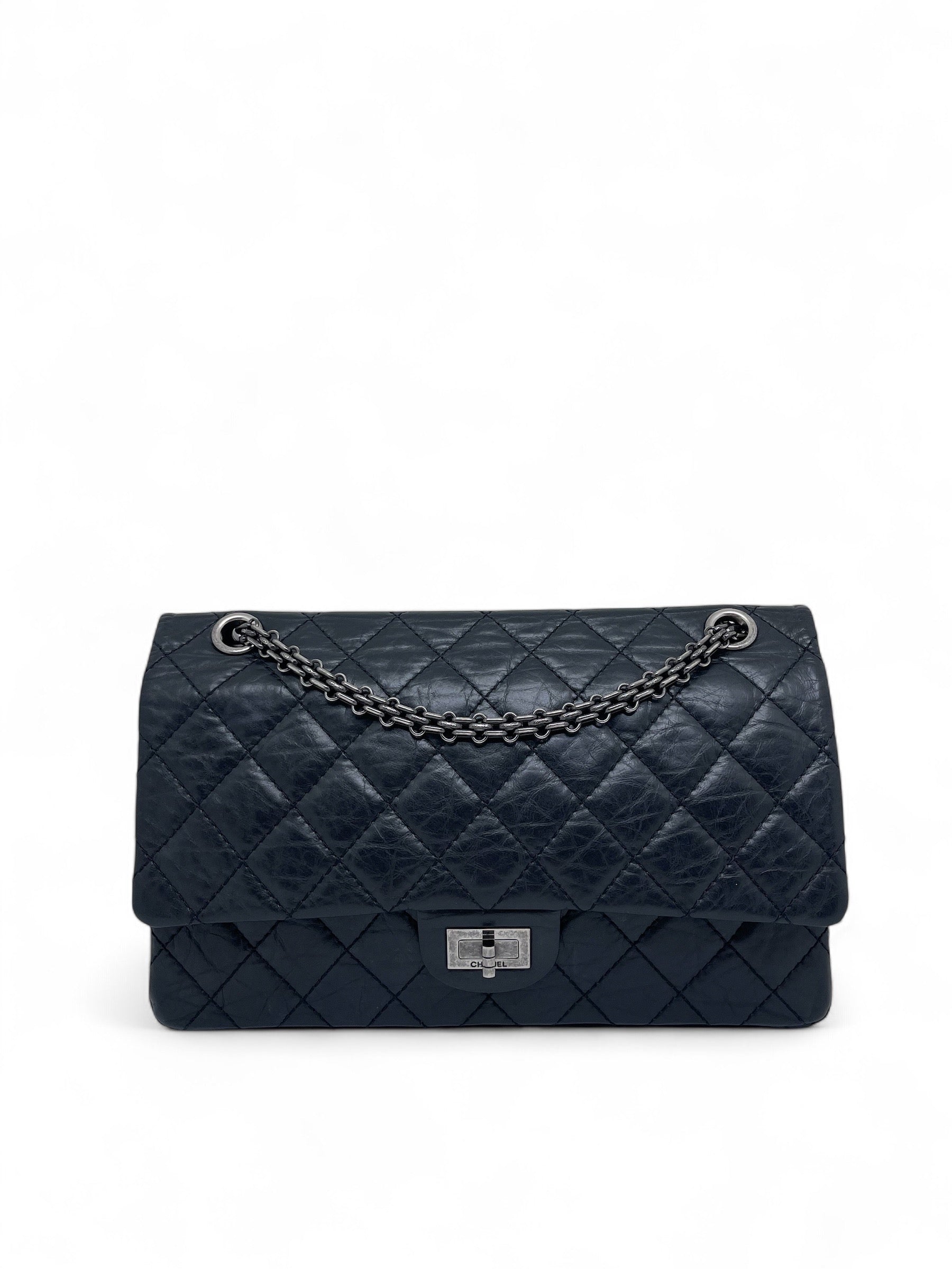 Chanel - Sac 2.55 28