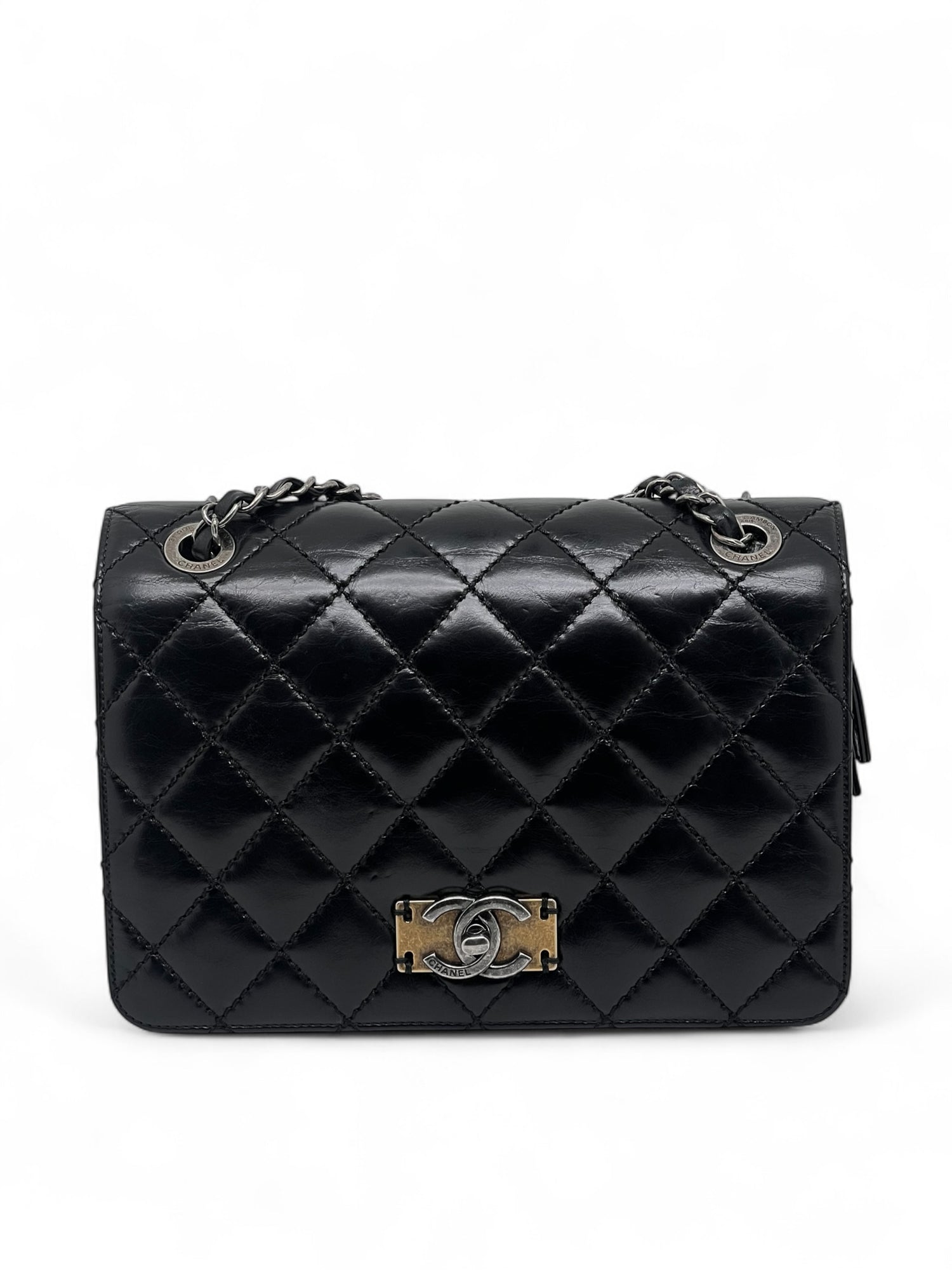Chanel - Sac à rabat en cuir