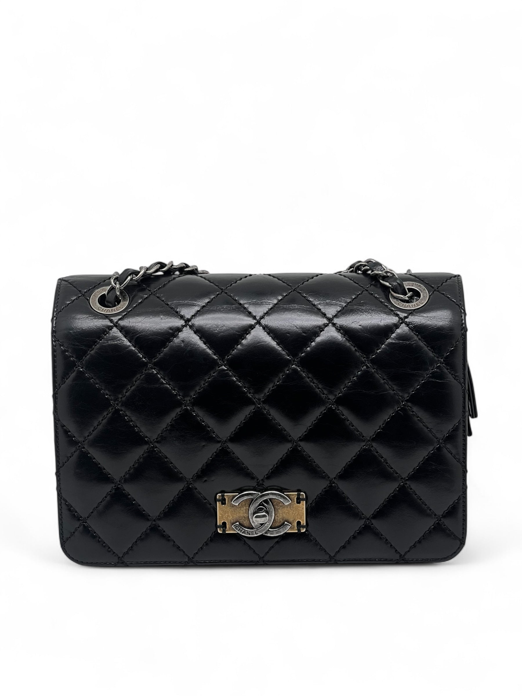 Chanel - Sac à rabat en cuir