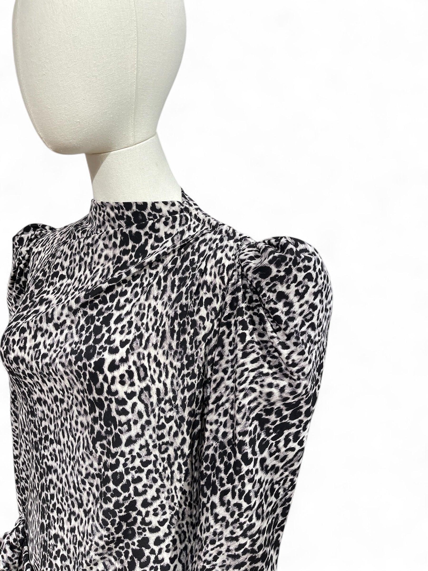 Saint Laurent - Robe léopard T40