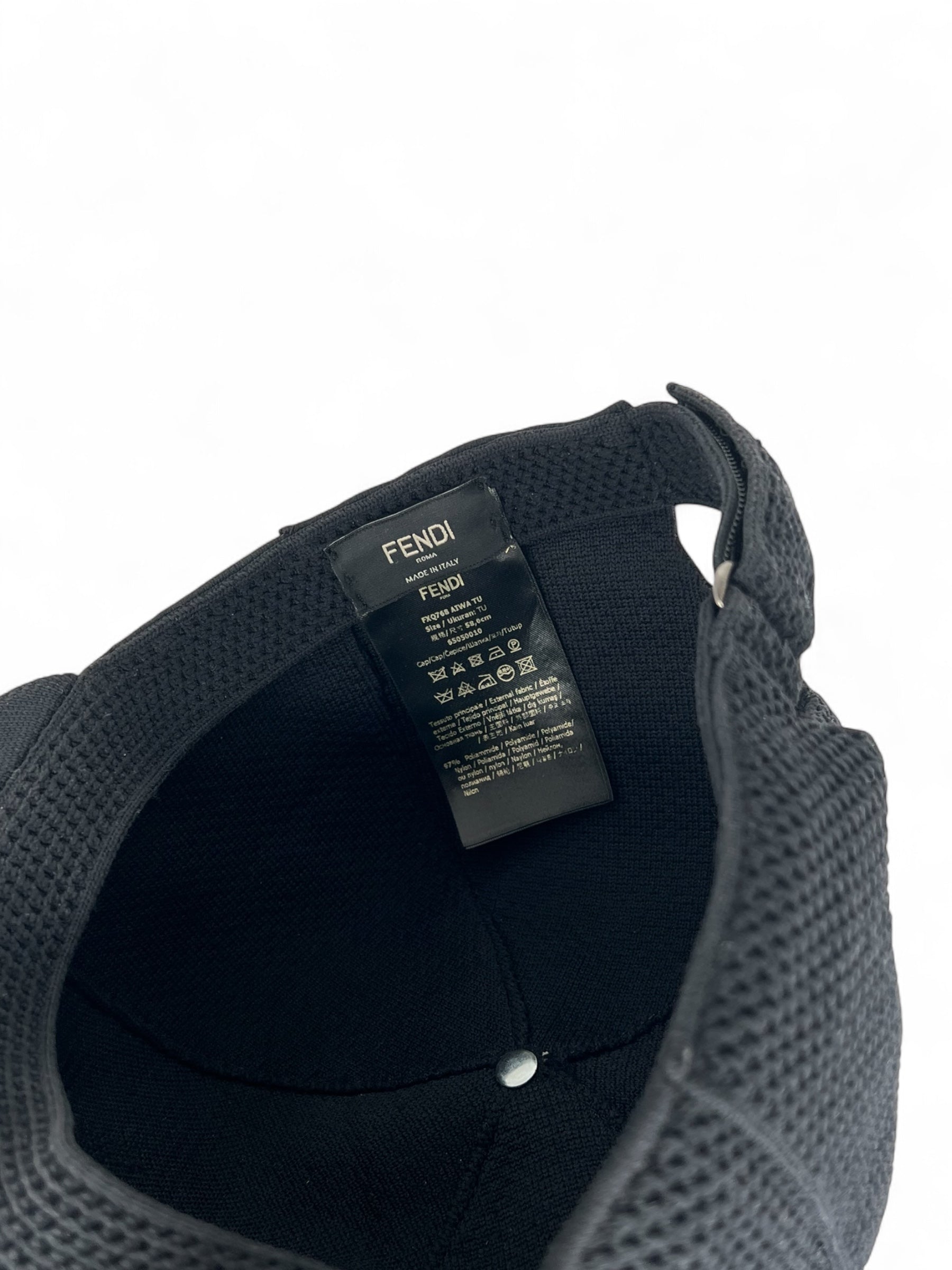 Fendi - Casquette en maille TU