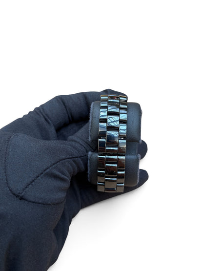 Chanel - Montre J12 38mm index diamants