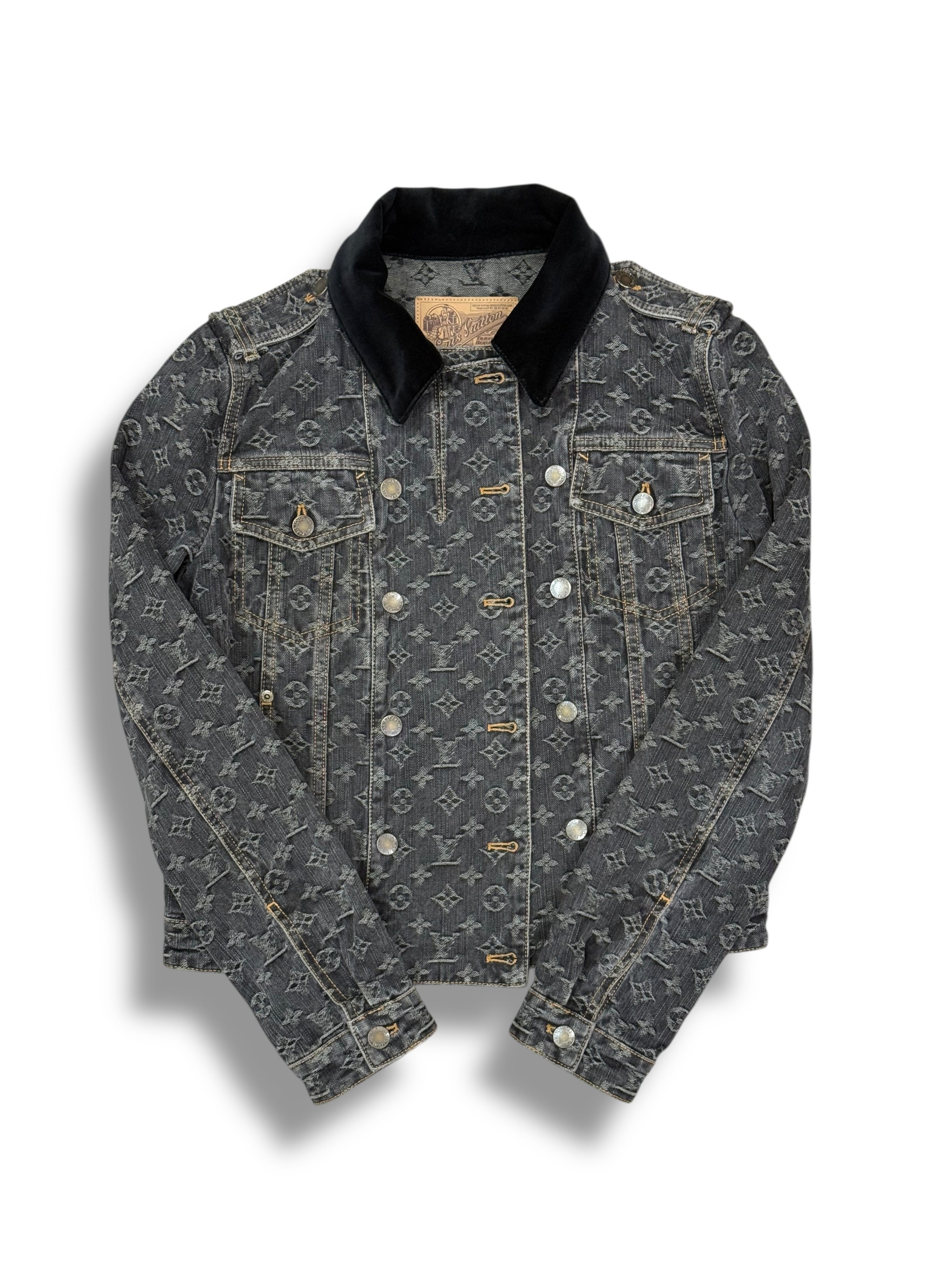 Louis Vuitton - Giacca in denim grigio con monogramma T38