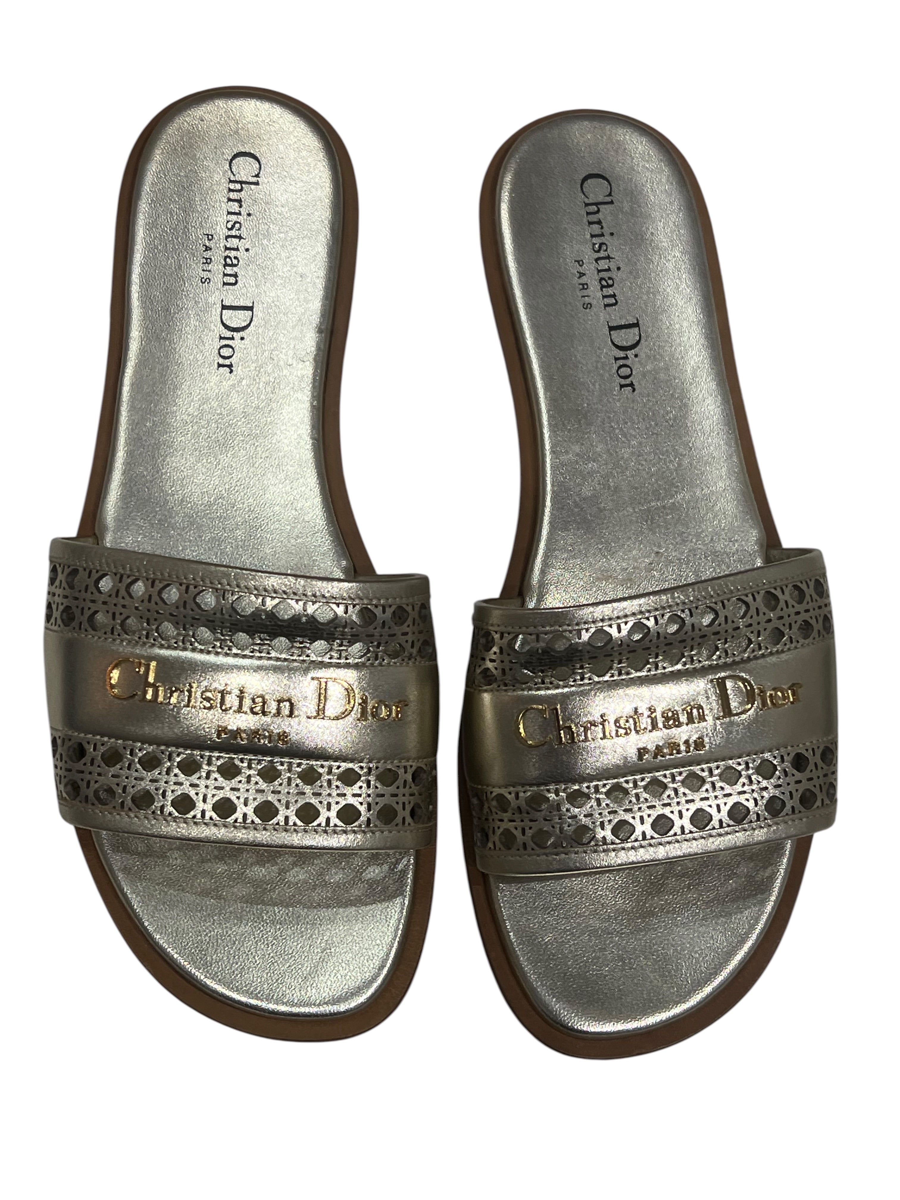 Dior - mules cannage dorées T 36,5