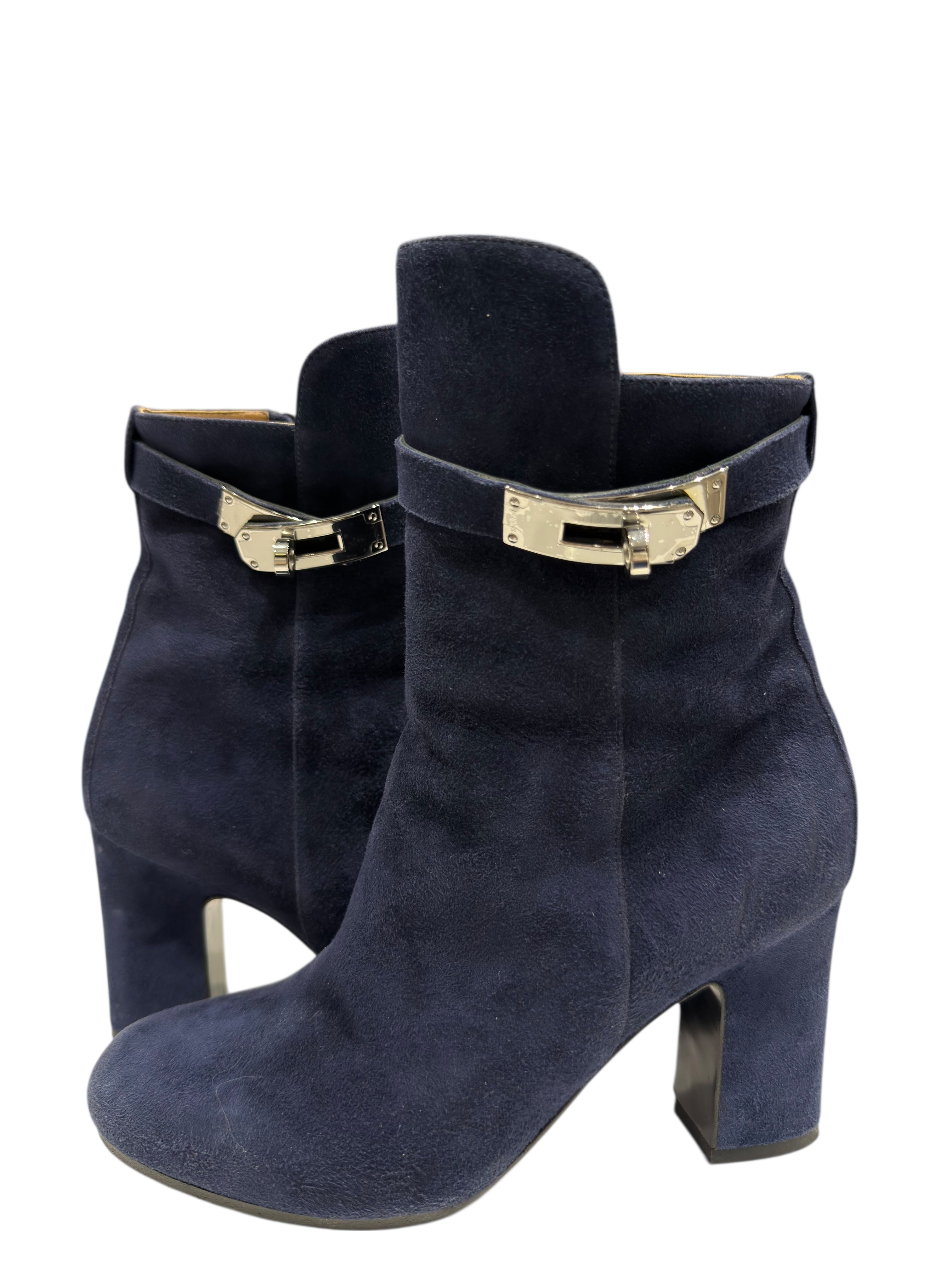 Hermès - Bottines en daim et boucle Kelly T35