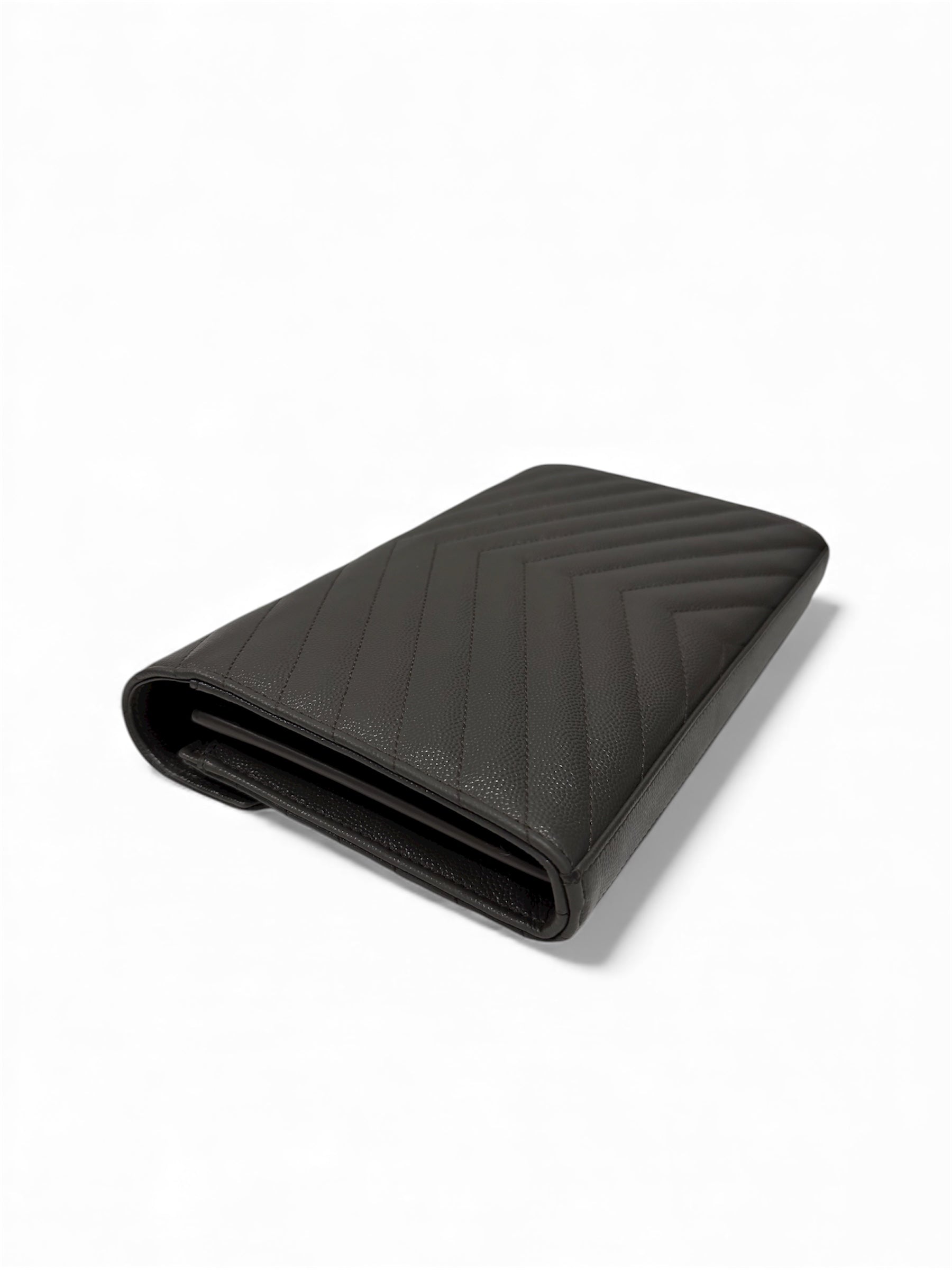 Yves Saint Laurent - Wallet on chain Cassandre