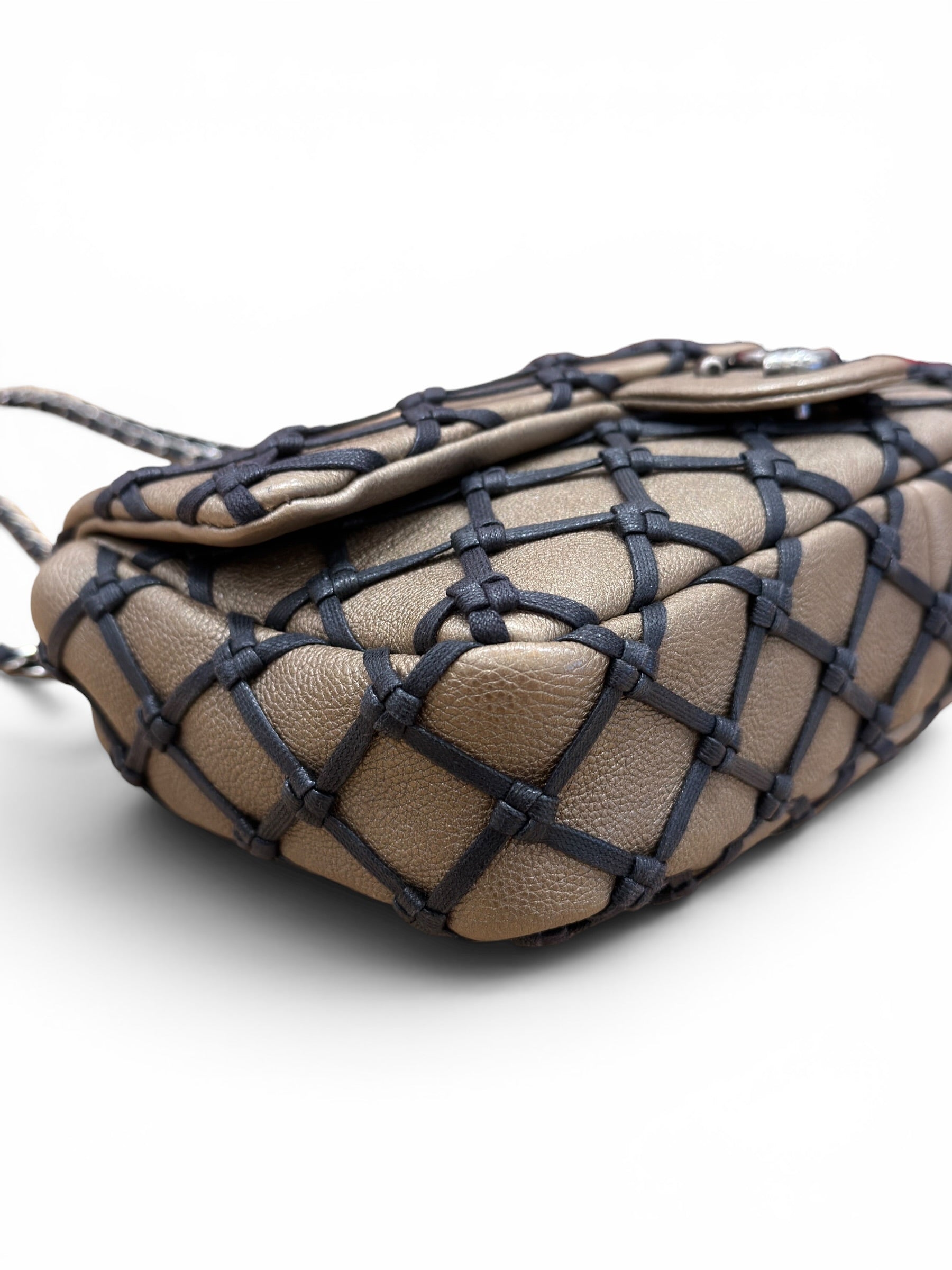 Chanel - Sac Timeless 25 édition limitée kaki et noir