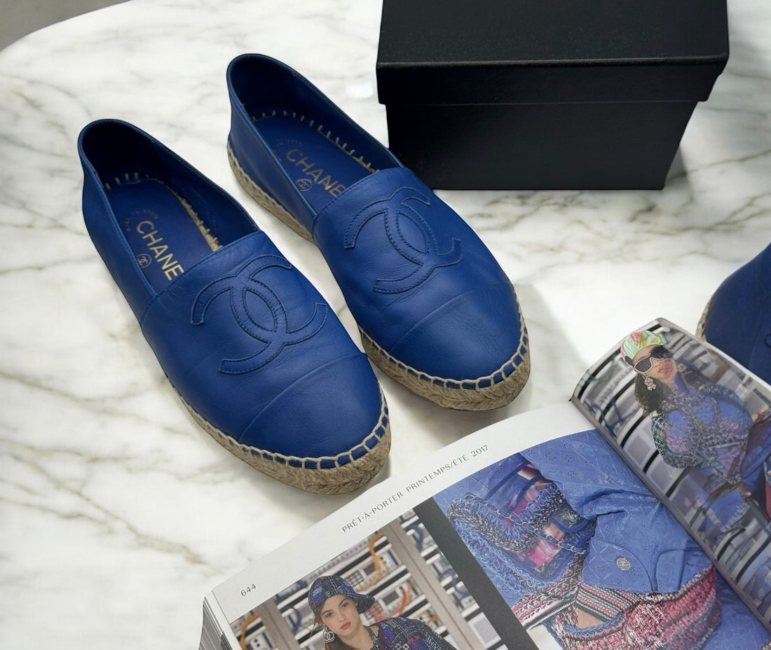 샤넬 - 블루 가죽 에스파드리유 T37