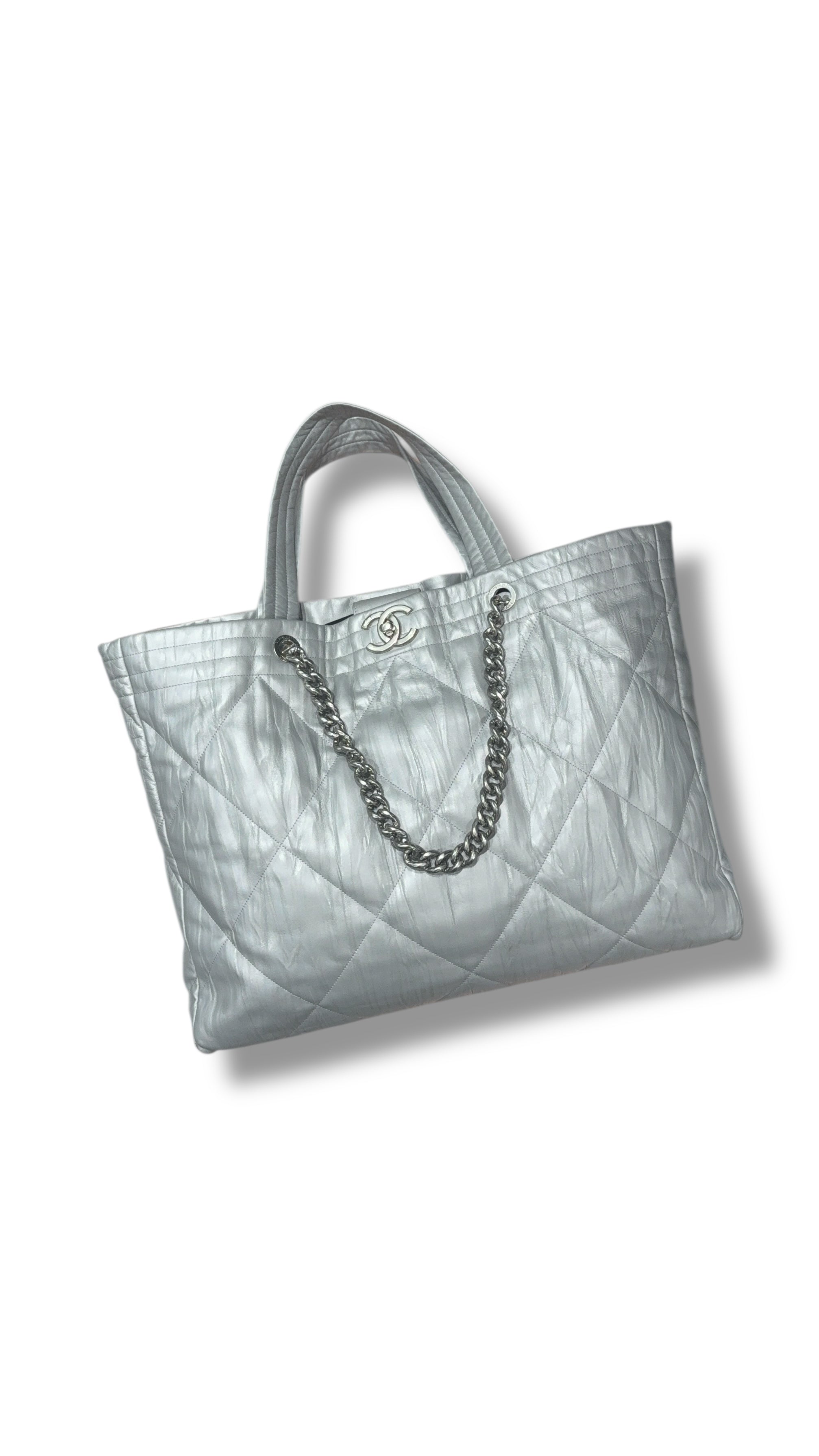 Chanel - Maxi 19 silver tote bag