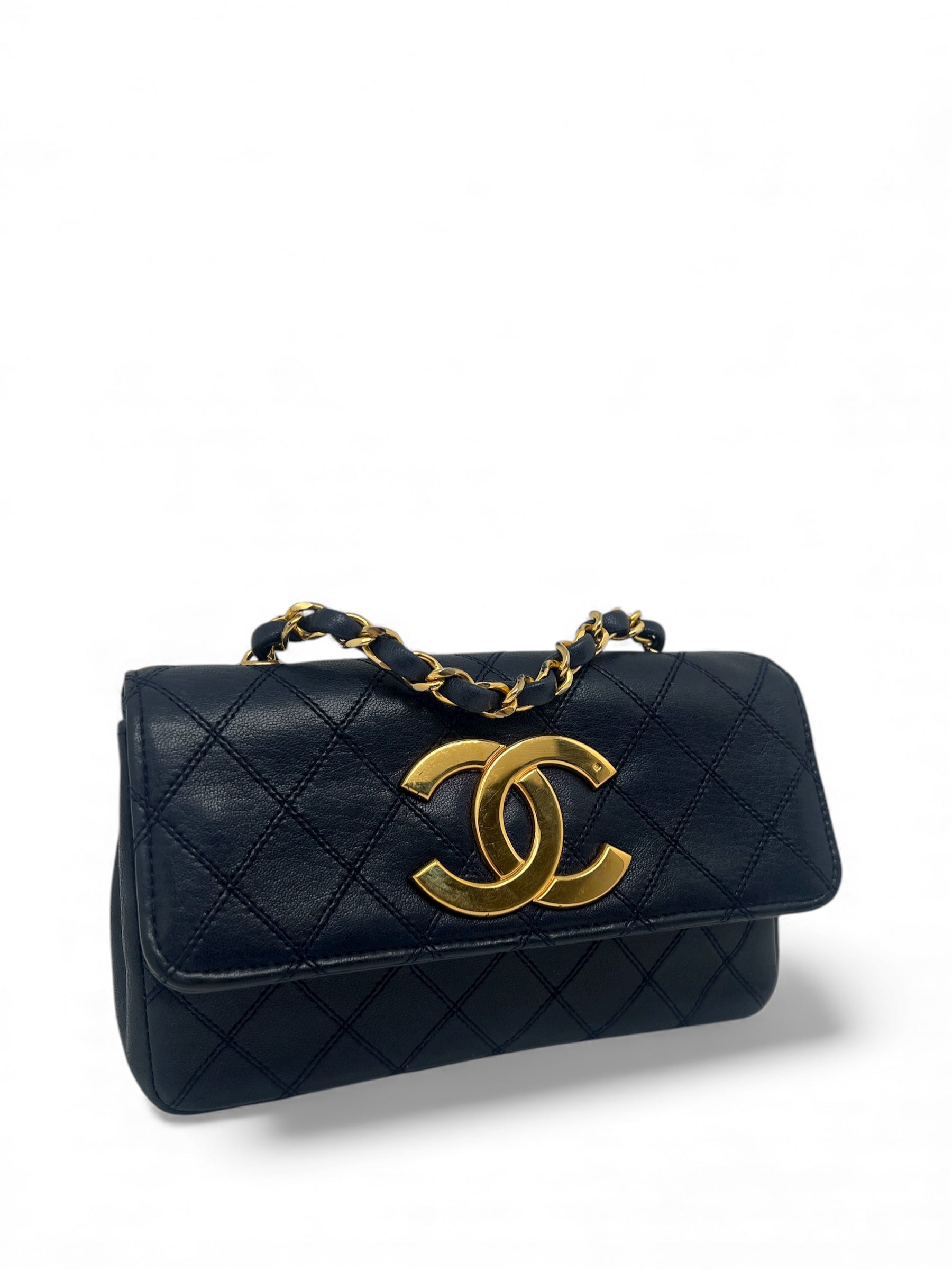 Chanel - Mini borsa con patta blu navy