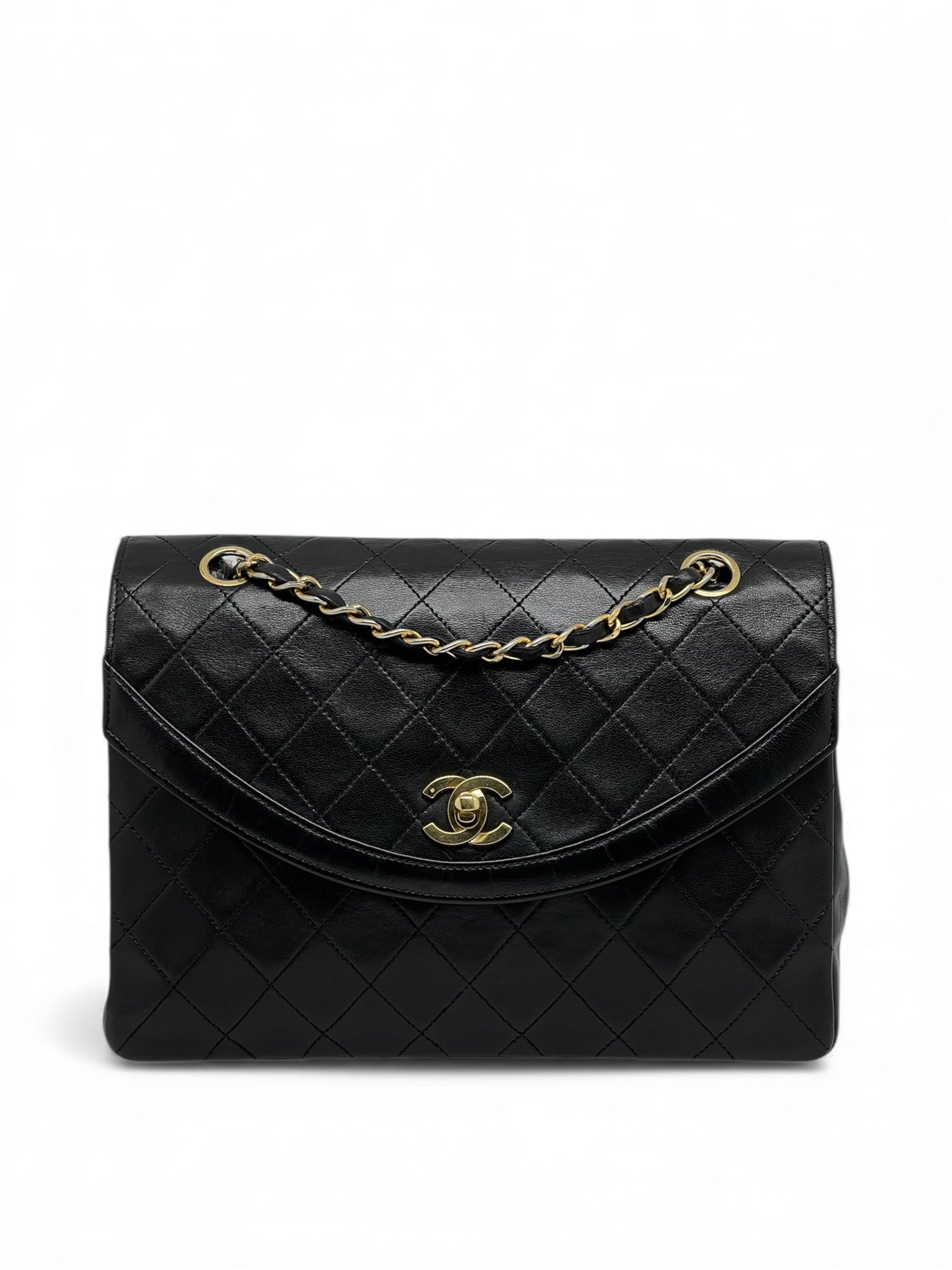 Chanel - Sac noir matelassé