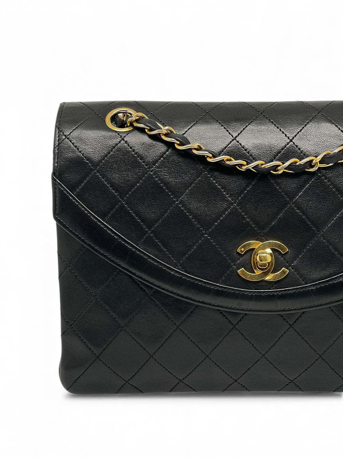 Chanel - Sac noir matelassé