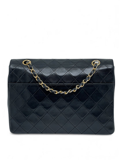 Chanel - Sac noir matelassé