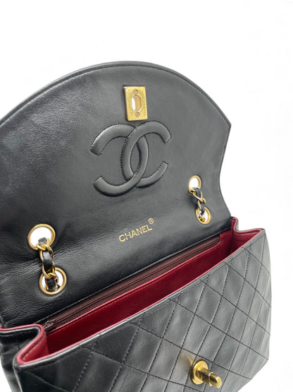 Chanel - Sac noir matelassé