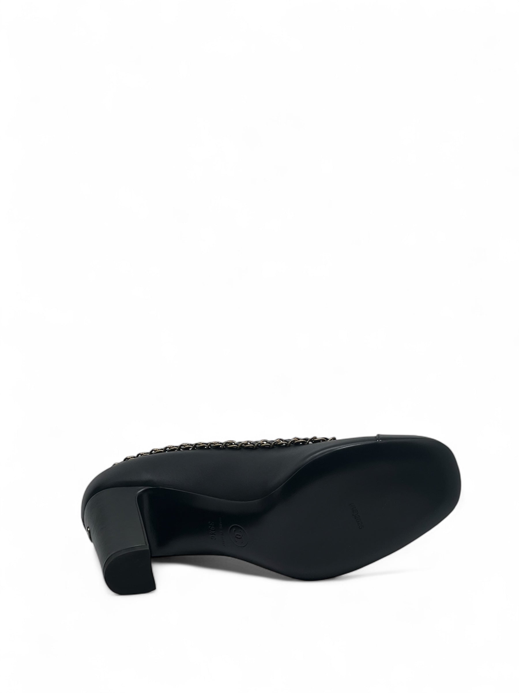 Chanel - Leather pumps size 39.5