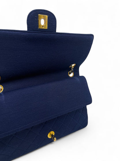Chanel - Sac Timeless en jersey bleu marine