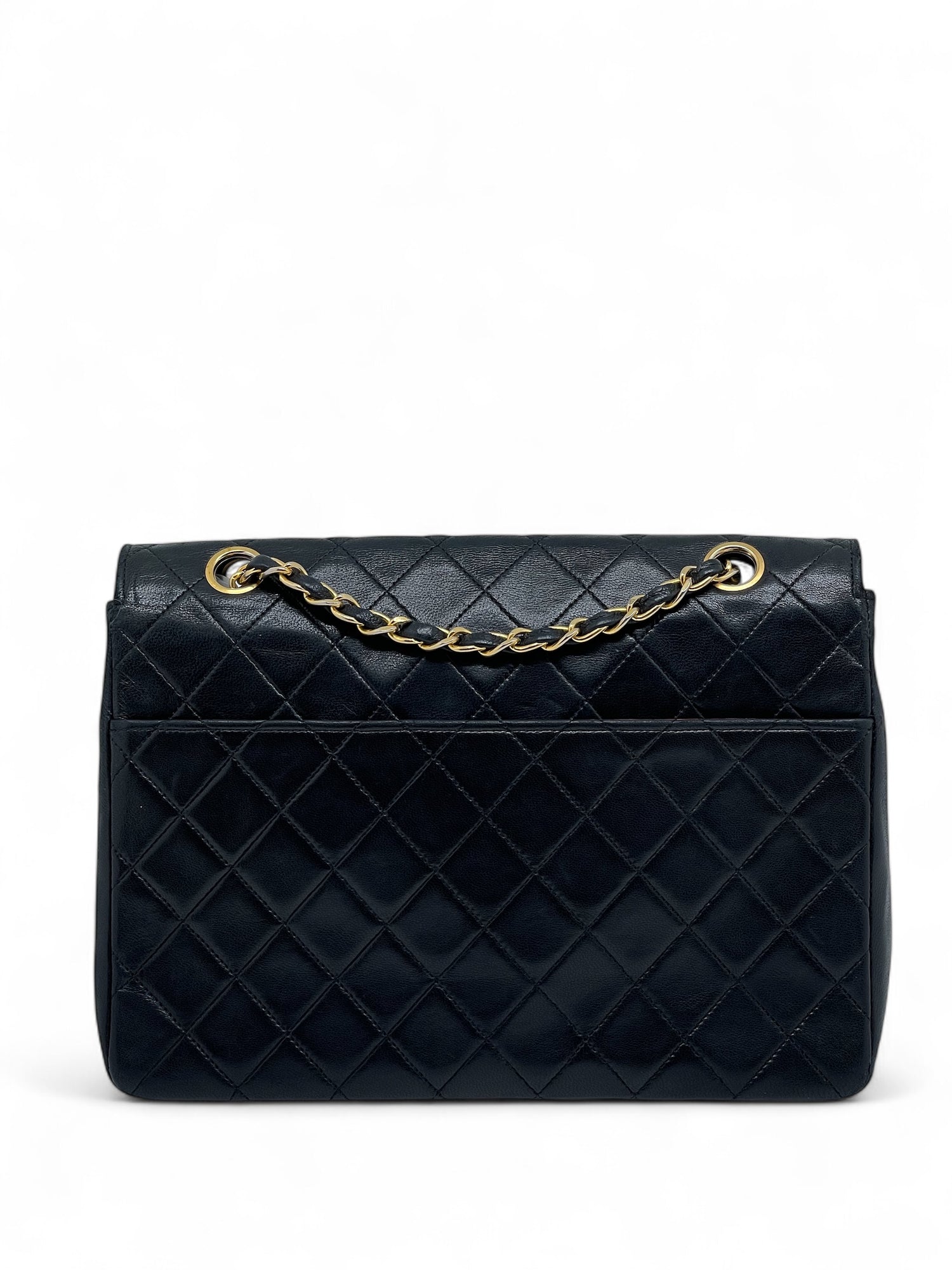 Chanel - Sac vintage matelassé noir
