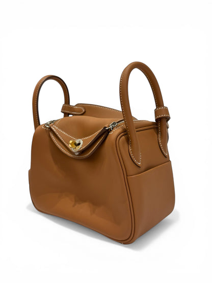 Hermès Mini Lindy Cuir Box Gold | Les Folies d’Eugénie