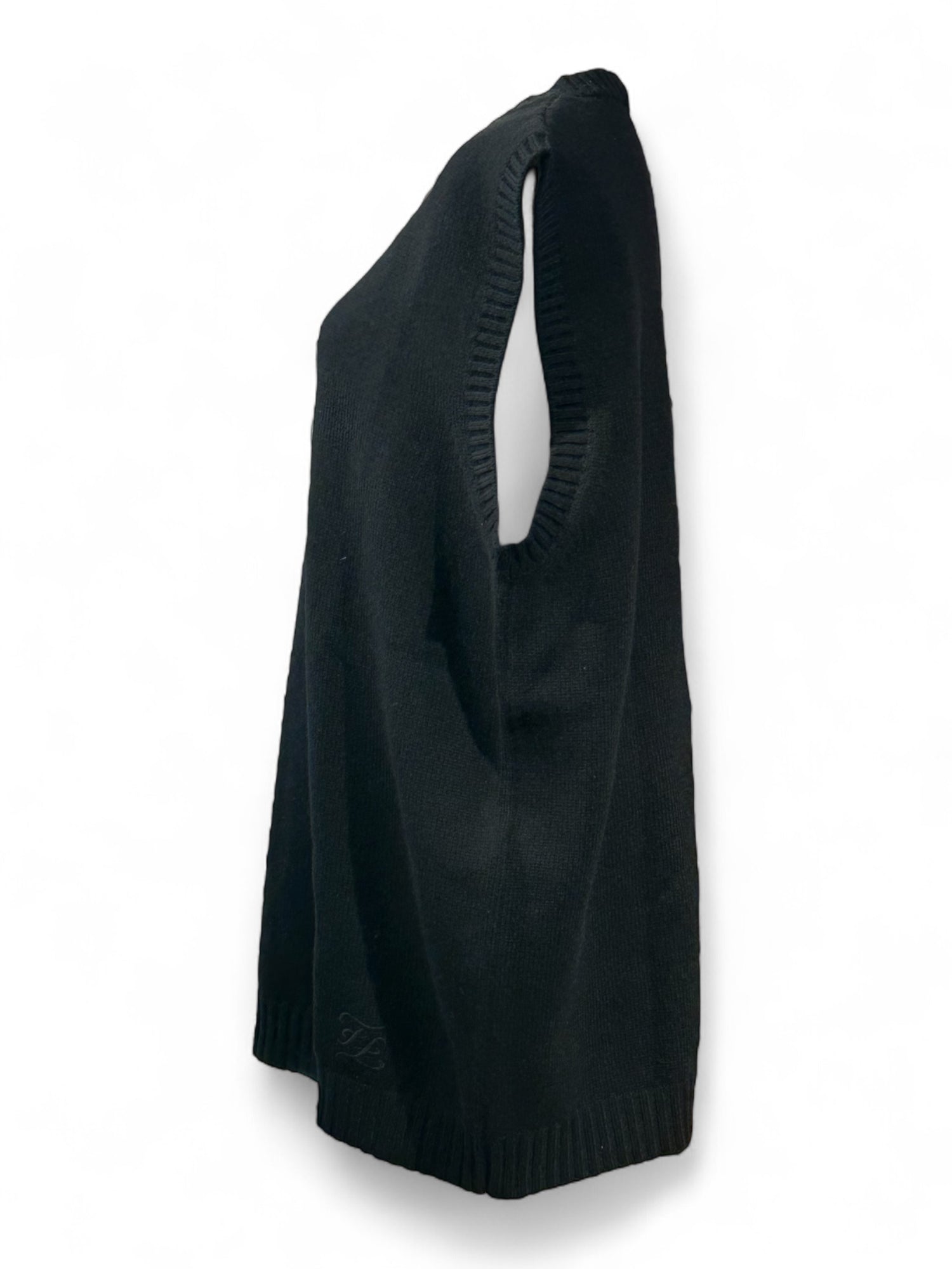 Fendi - Pull sans manches T58
