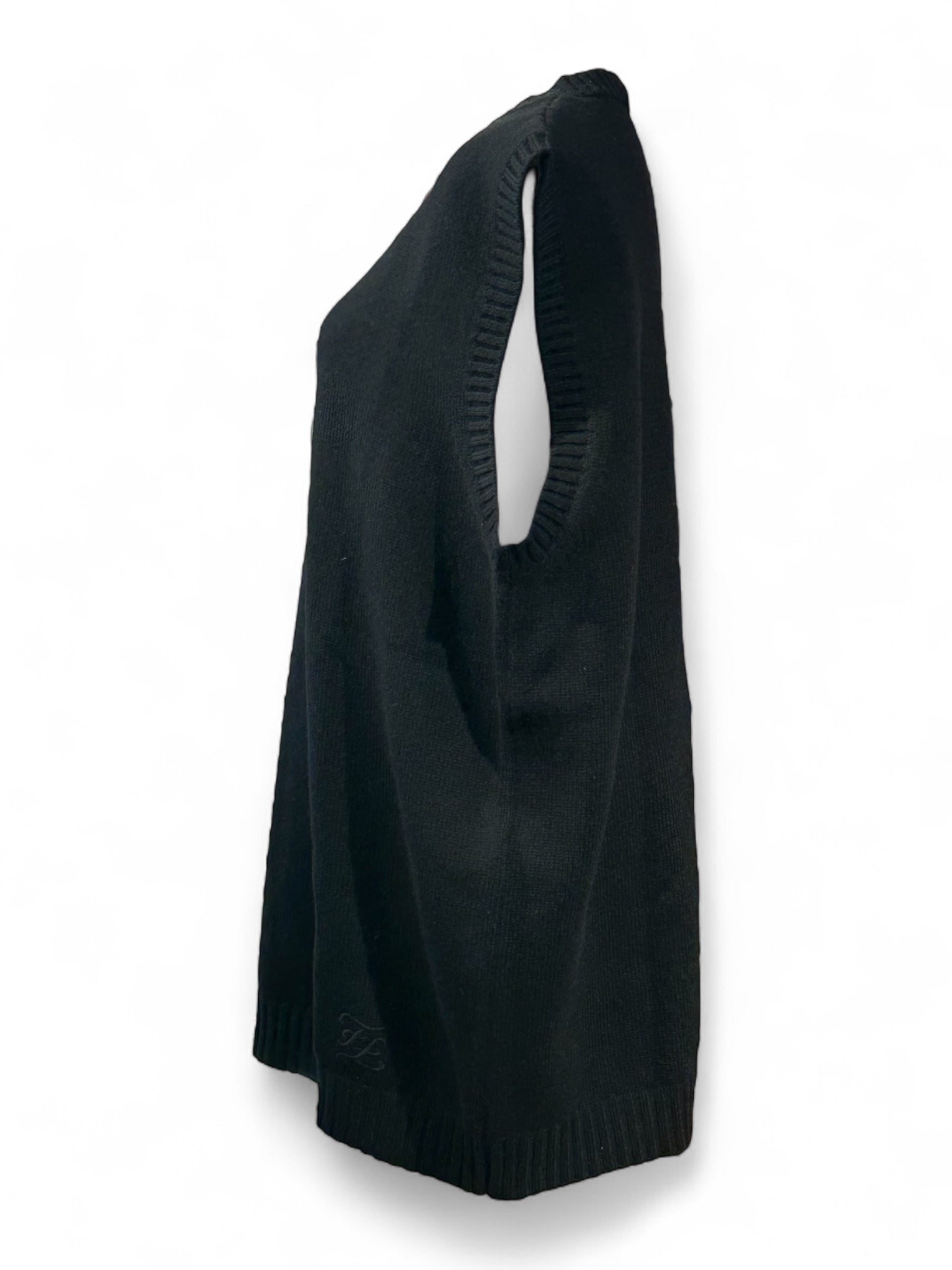 Fendi - Ärmelloser Pullover T58