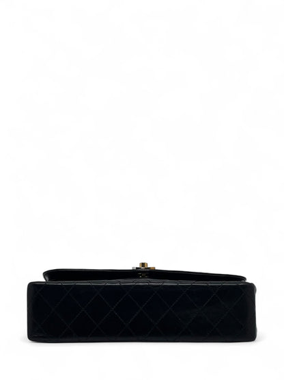 Chanel - Sac à épaule en agneau noir