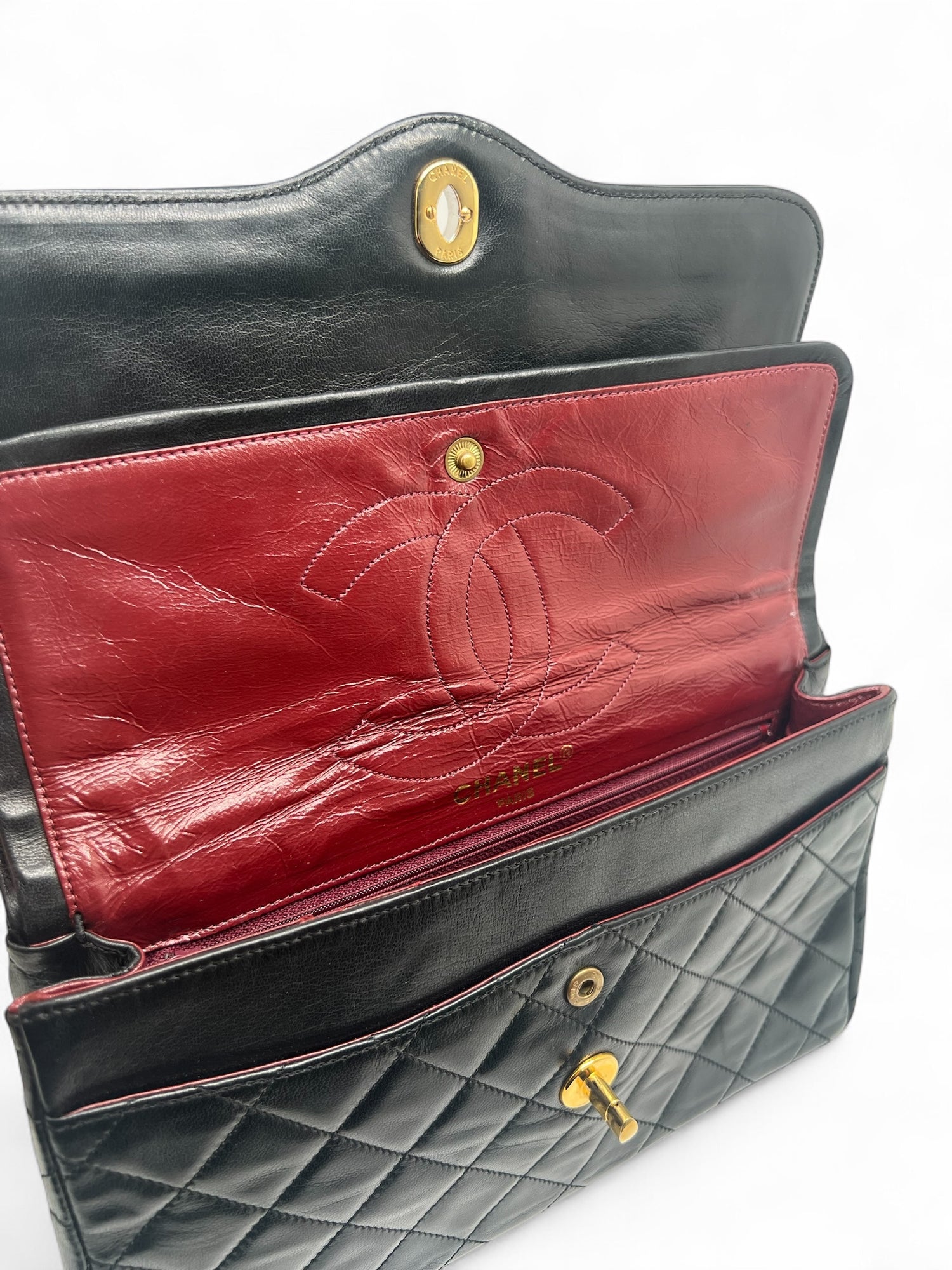 Chanel - Sac à épaule en agneau noir