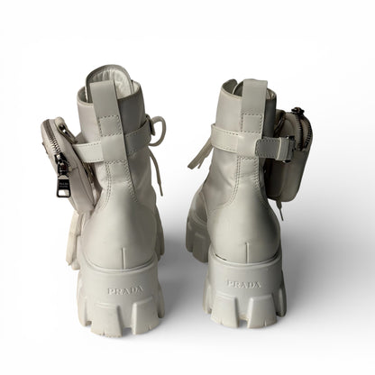 Prada - Bottines Moonlight T.39 blanches