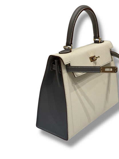 Hermès - Sac Kelly 25 Craie / Gris Meyer commande spécial