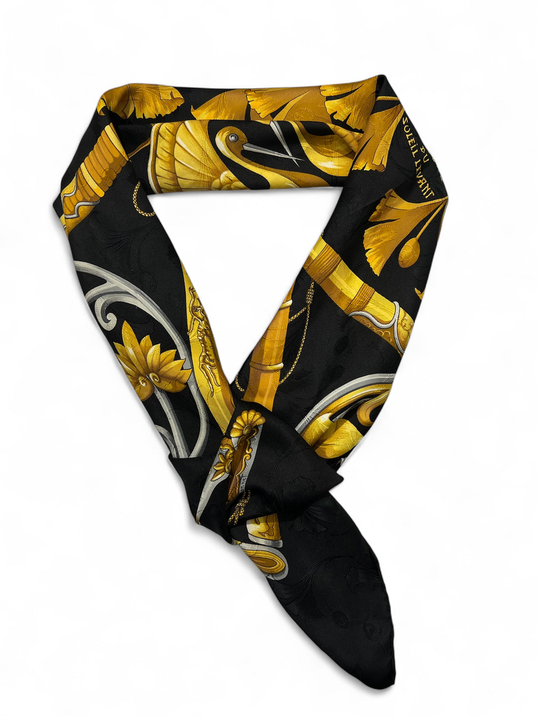 Hermès -  Carré 90 "Prince du soleil levant"