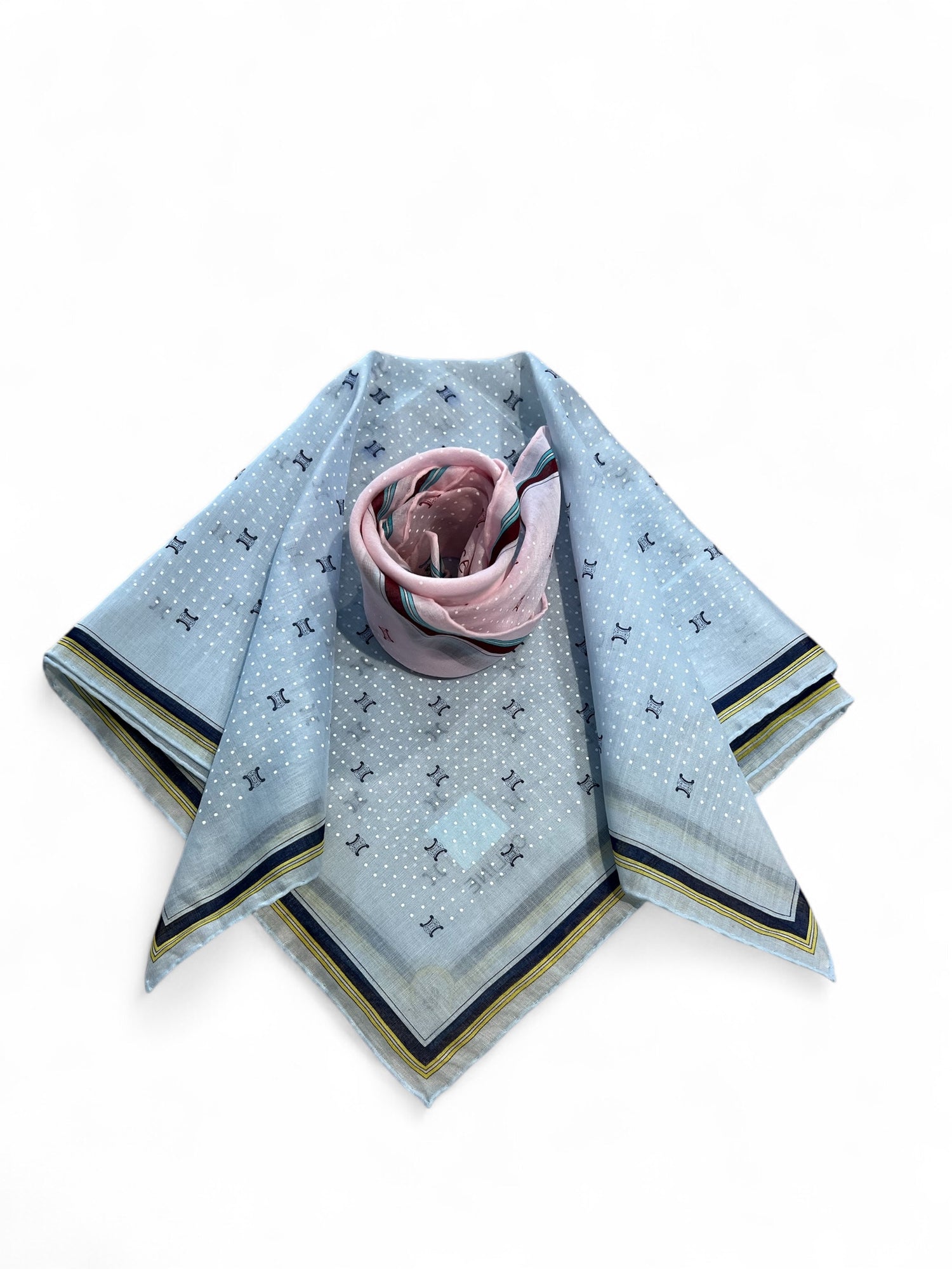 Céline - Carrés Bleu et Rose
